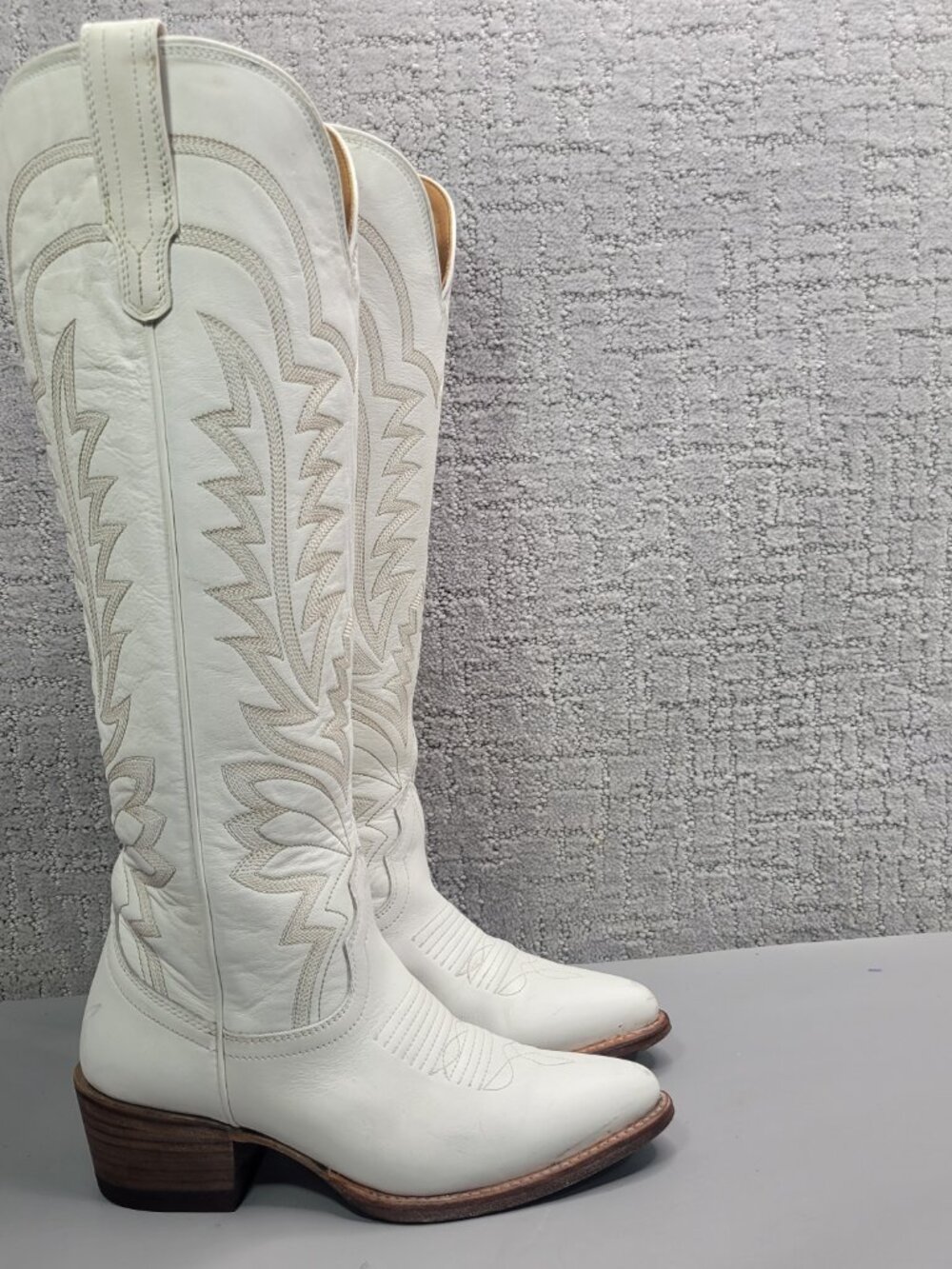 Tecovas The Abby Women's Size US 6B Snow Cowhide Cowgirl Boots. - Picture 4 of 12
